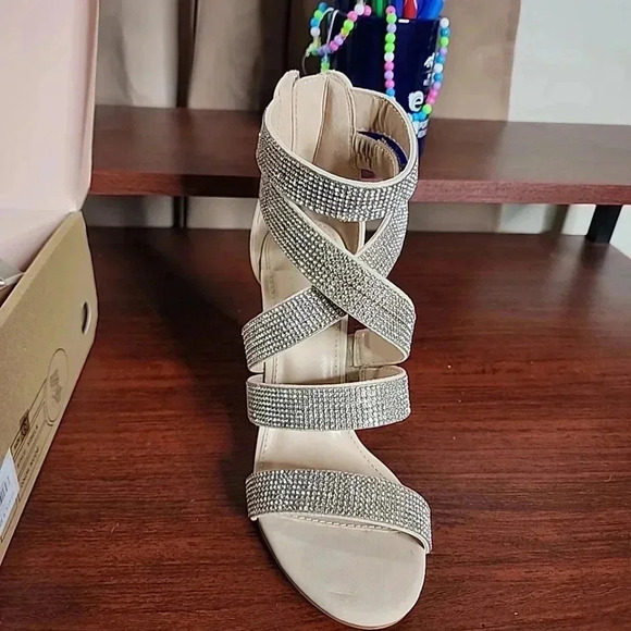 Charlotte Russe Rhinestone strappy heels.  Size 6 - Picture 3 of 7